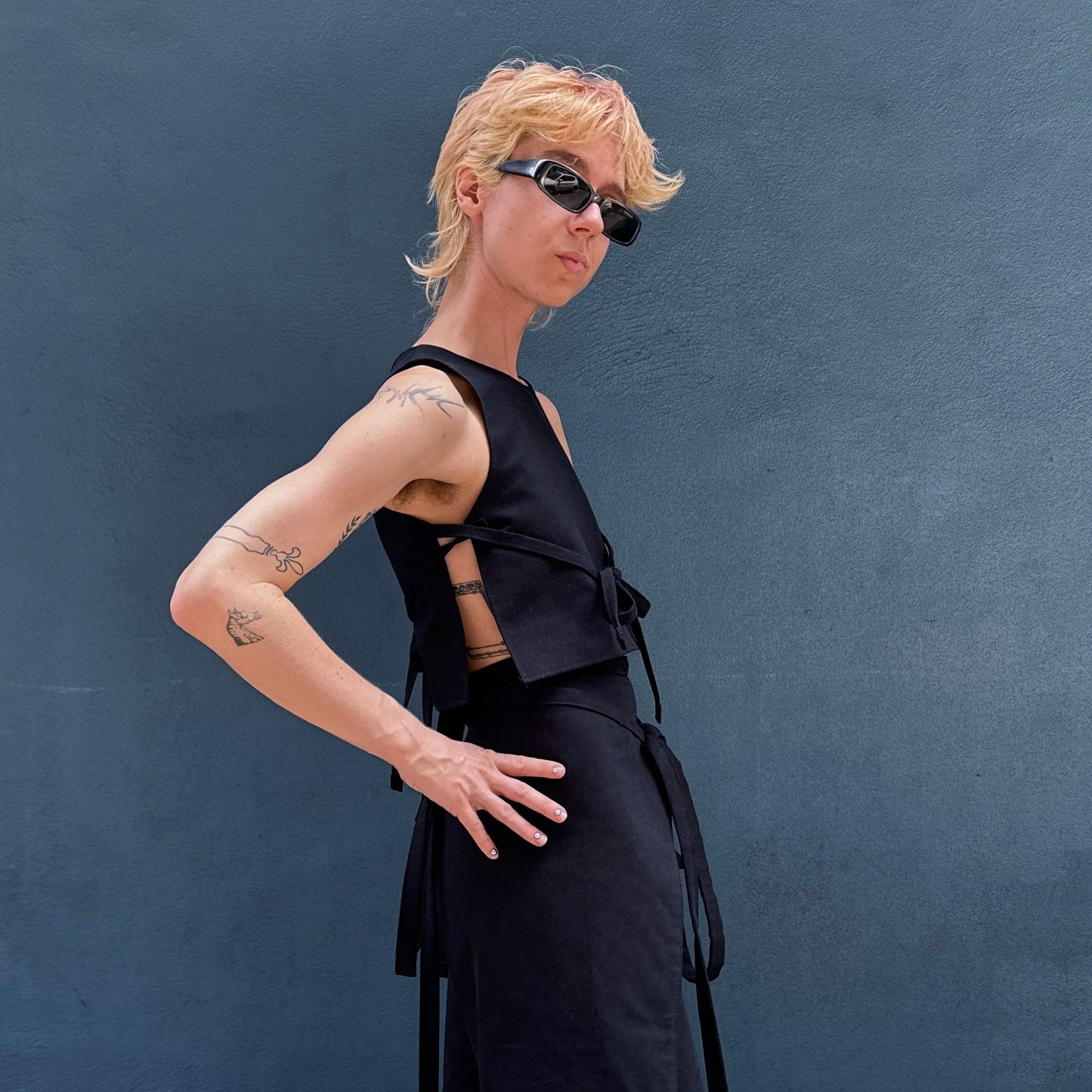 VERSATILE tie tops