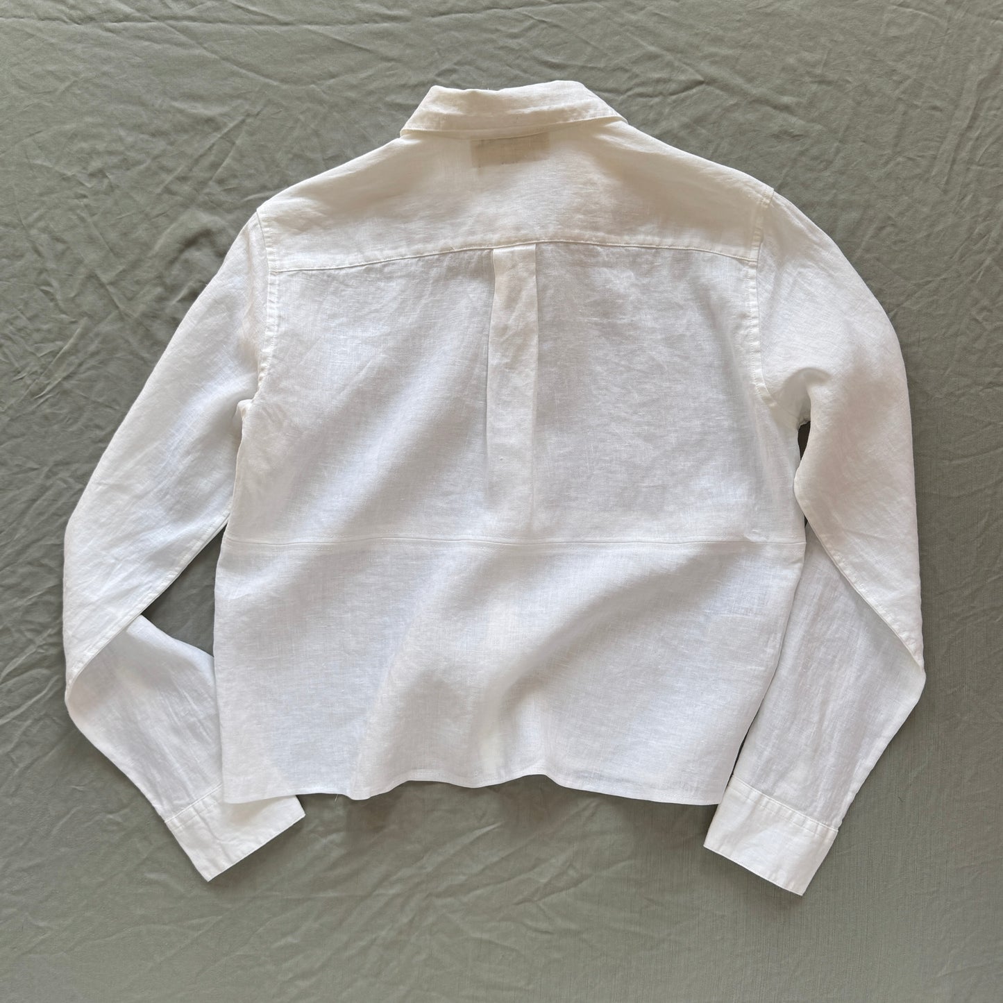 NON-BINARY button shirts (white/neutrals)