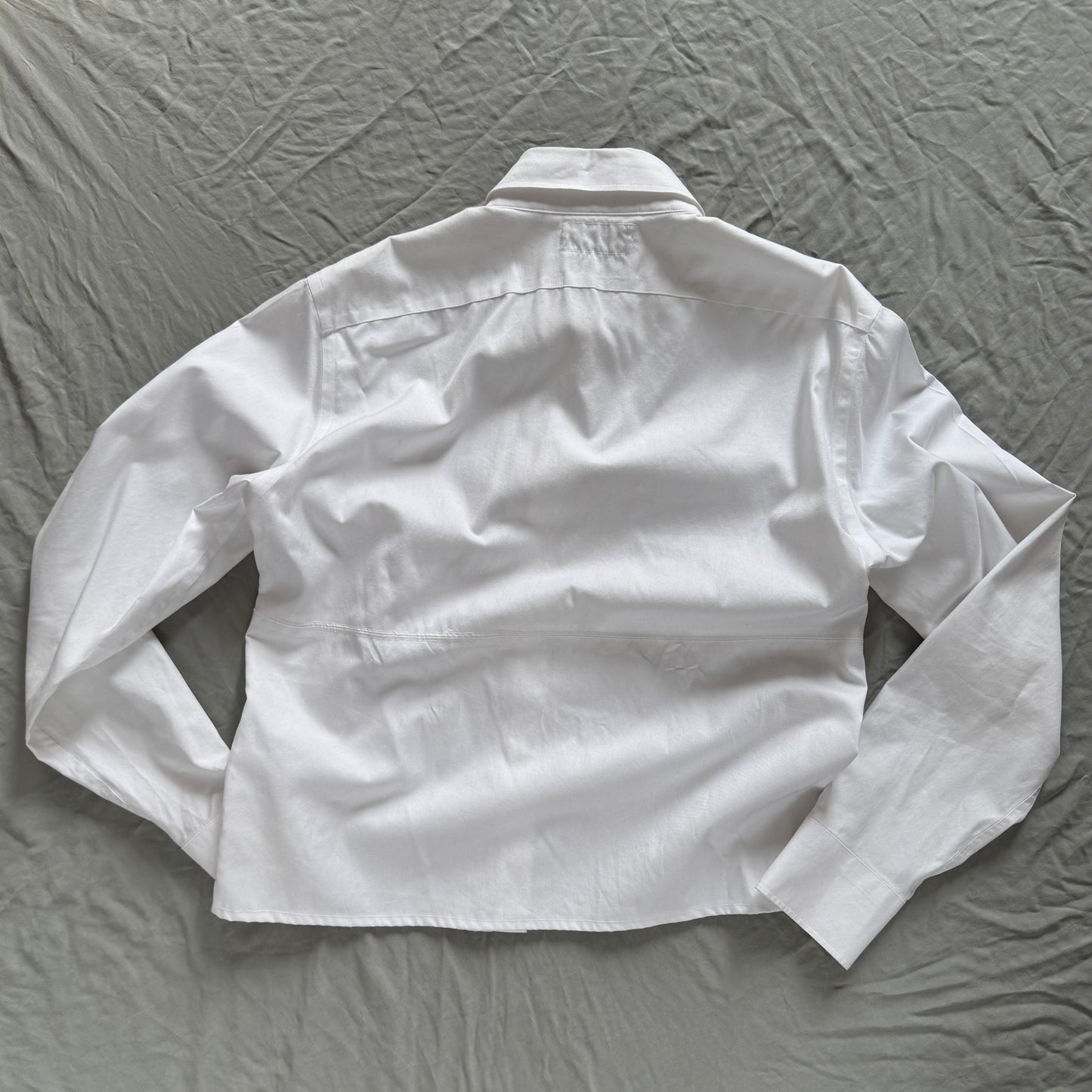 NON-BINARY button shirts (white/neutrals)
