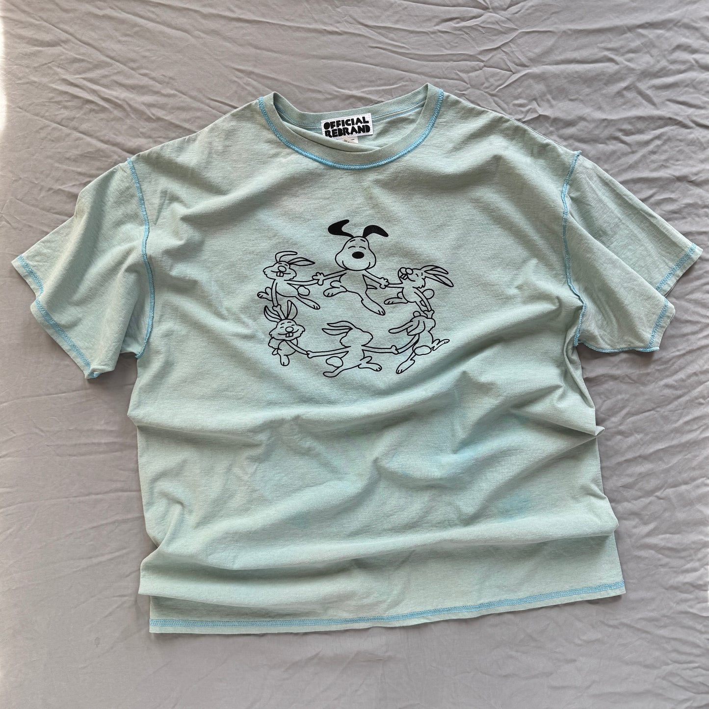 Snoopy & their Bunnies dye-stripped T-SHIRT
