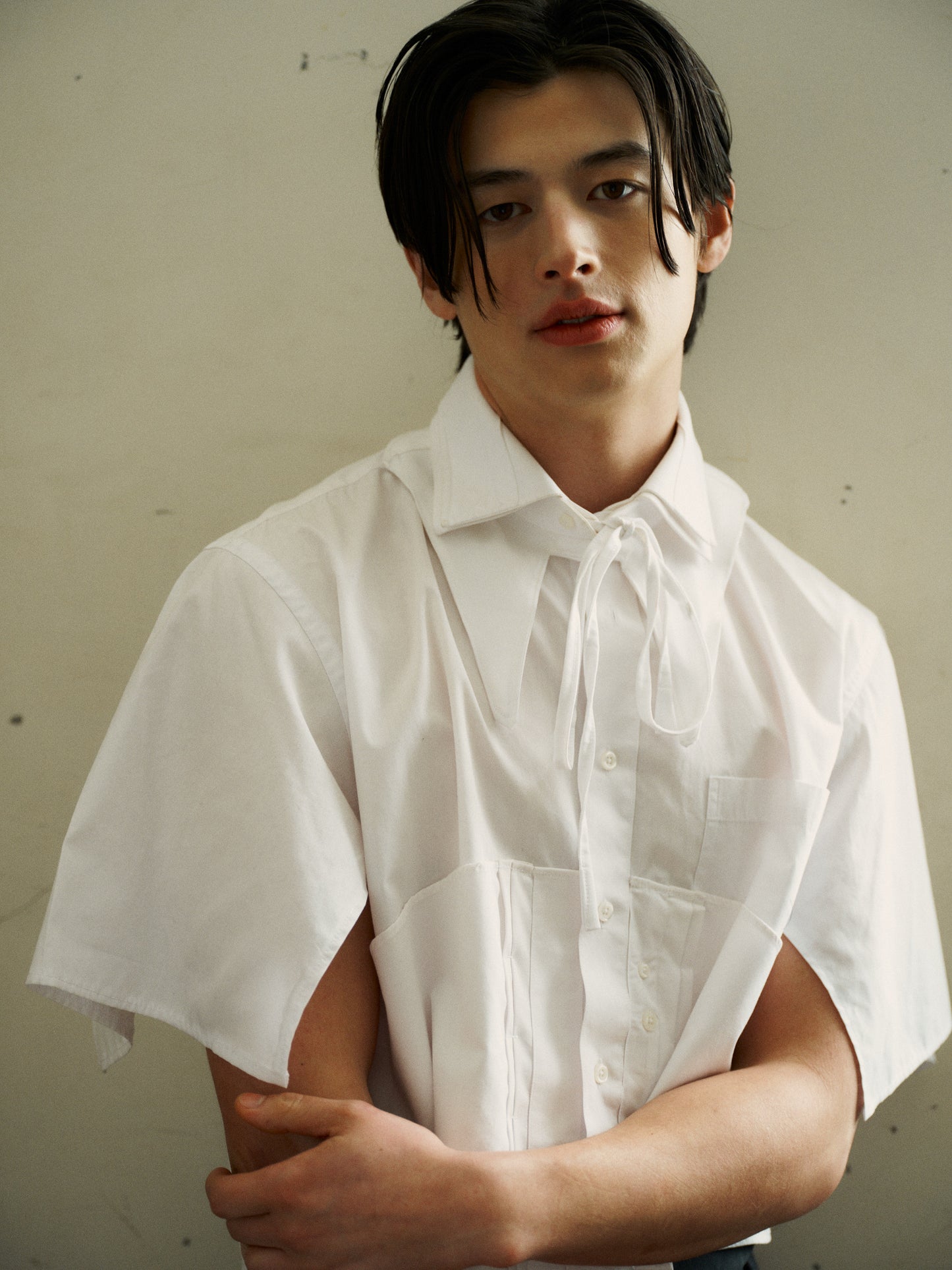 flip pocket wing shirt