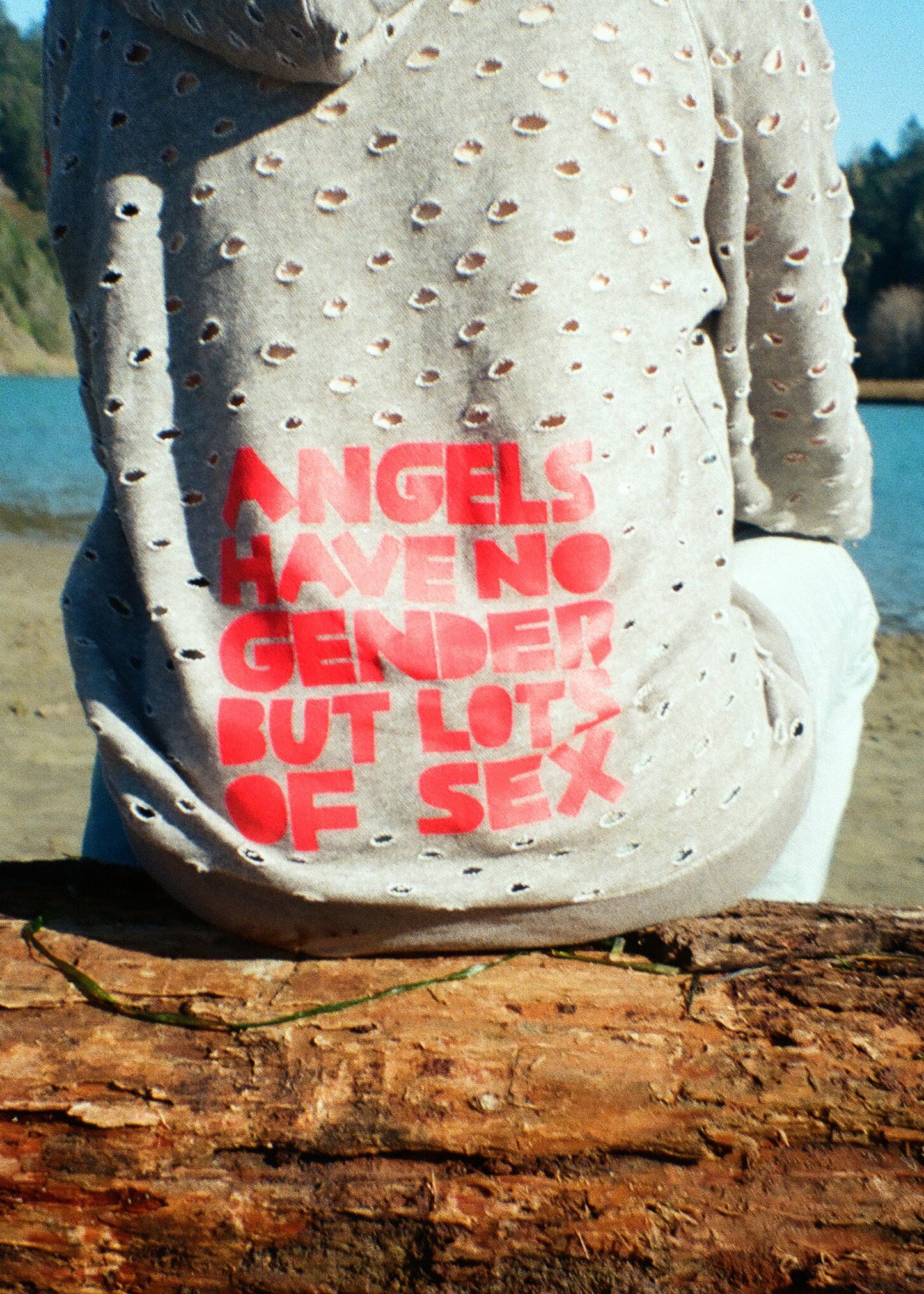 WEAR AND TEAR - ANGELS HAVE NO GENDER zip up