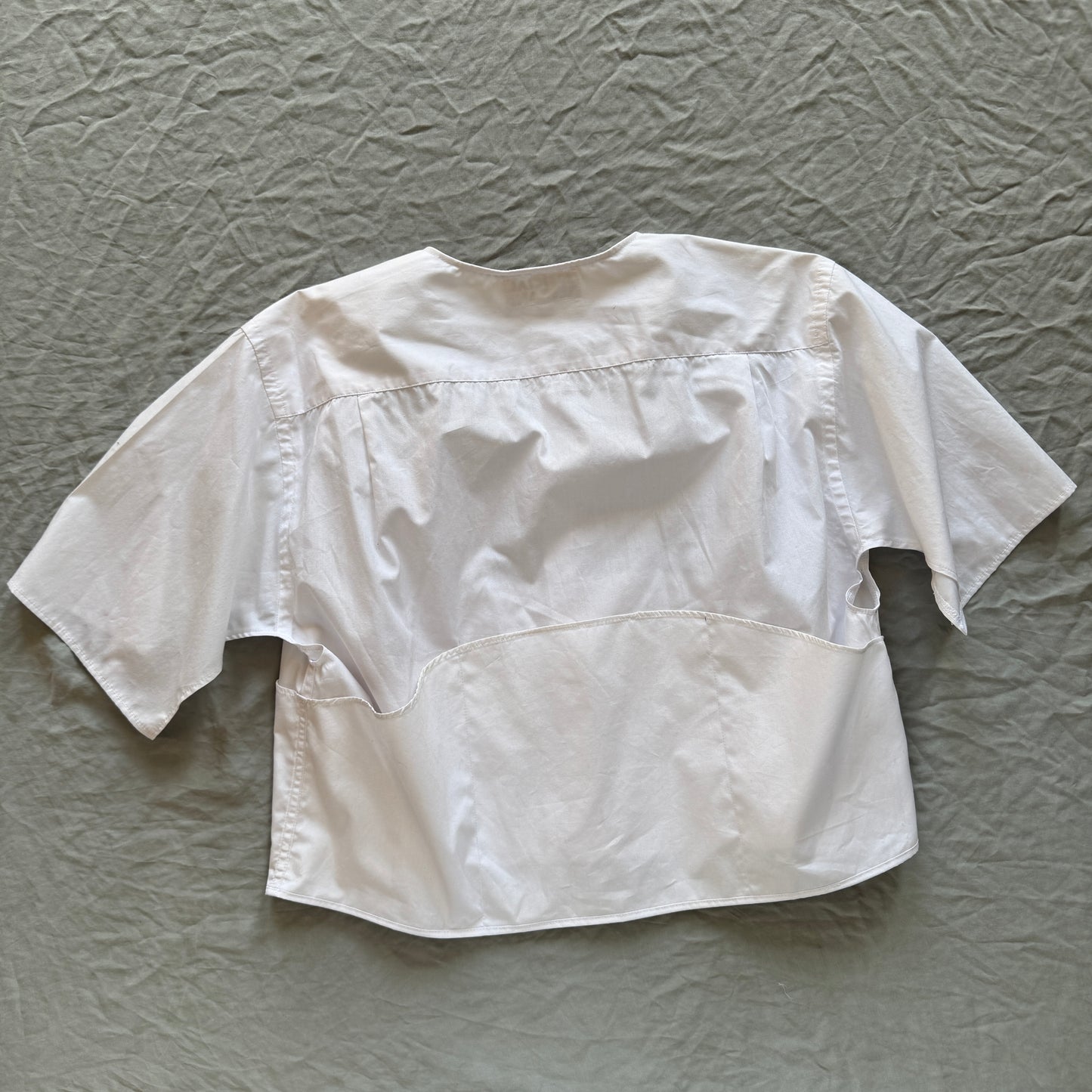 flip pocket wing shirt