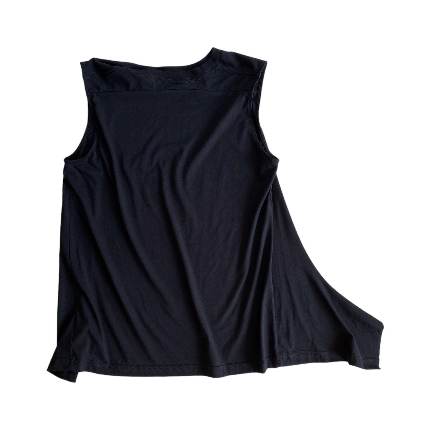 backless tank top